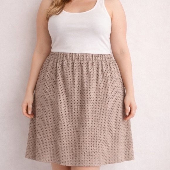 Penningtons | Plus Soft Taupe Waffle Knit Skirt Knee Length Pockets - Picture 6 of 9